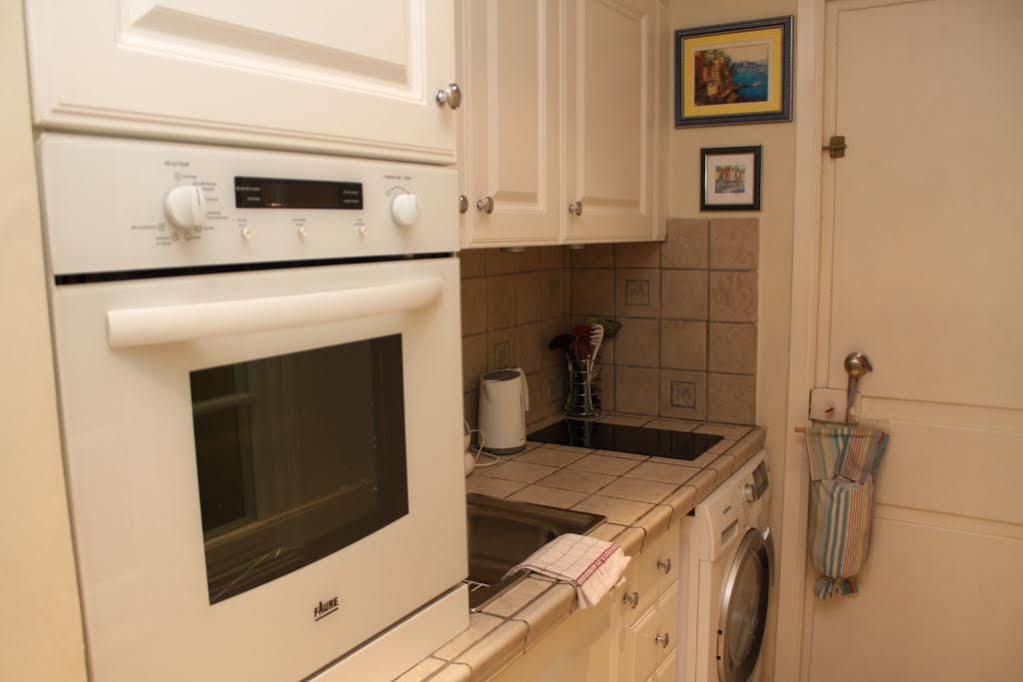 Very Charming Studio Apartment On Port In Cannes A Short Walk To Palais With Aircon And Internet 411 Eksteriør billede